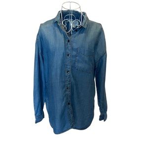 New American Eagle Women’s Denim Jean Blue Shirt Size XS NWT